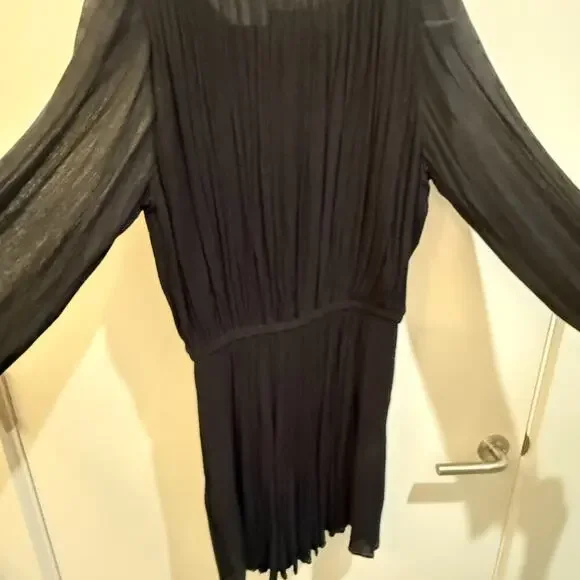 Isabel Marant Etoile Black Pleated Long Sleeve Dress Size 6 Designer Chic - Picture 4 of 8
